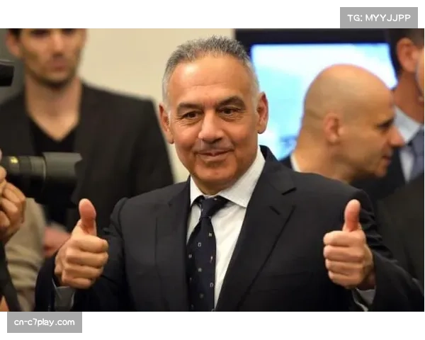 克莱蒙主席确认，俱乐部将与主帅就防守体系改造续约